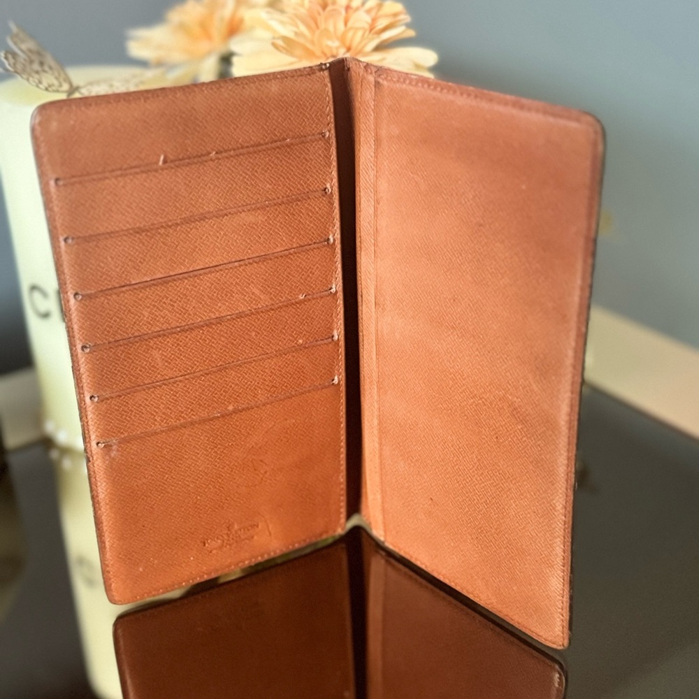 Louis Vuitton Brown Monogram Bi Fold Wallet - Picture 3 of 4